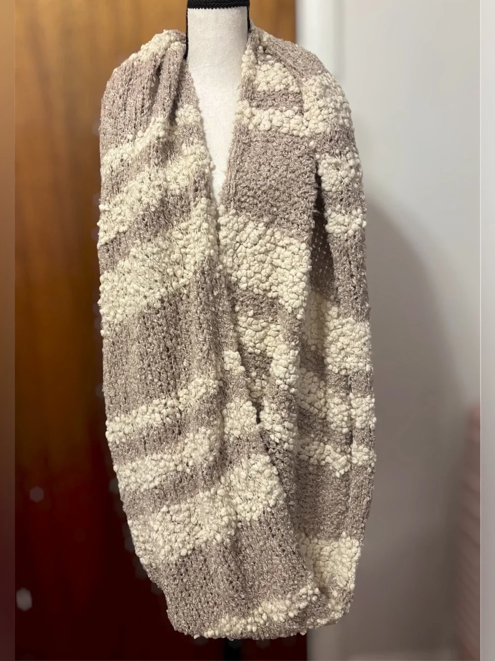 Kimchi Blue Cream and Tan Textured Infinity Knit Scarf